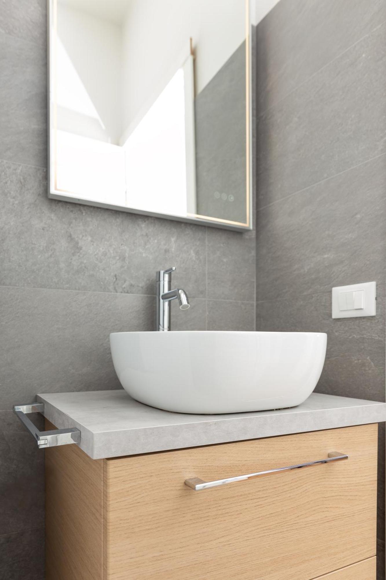 Free Parking - 5 Star - Sauna Luxury Apartment Milan Bagian luar foto