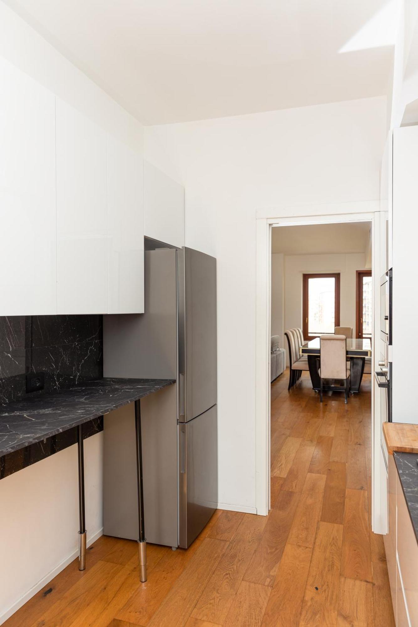Free Parking - 5 Star - Sauna Luxury Apartment Milan Bagian luar foto